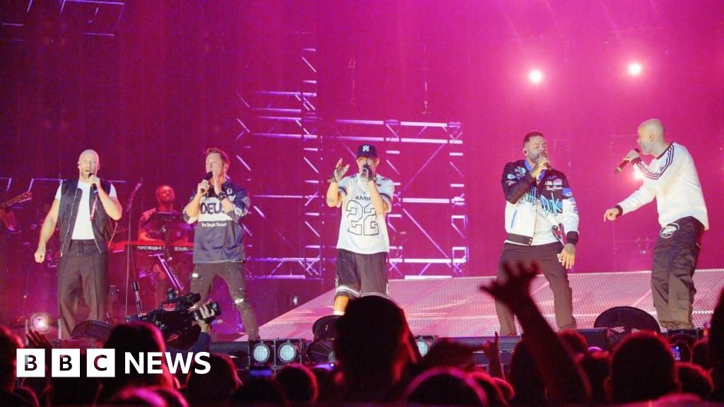 Late 90s boy band Five reunite after 25 years in Cardiff