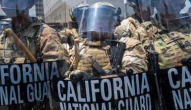 300 California National Guard members being sent to Oregon, Newsom says