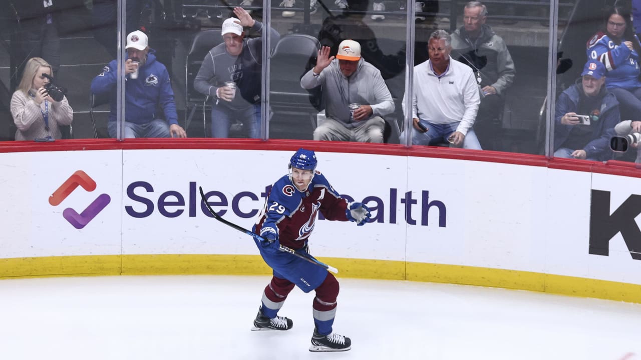 MacKinnon strikes again | NHL.com