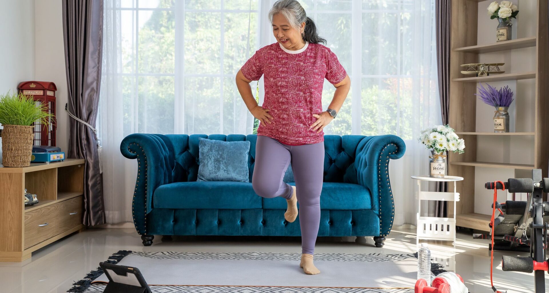 I tried this 20-minute Japanese walking workout and I felt less stressed afterwards