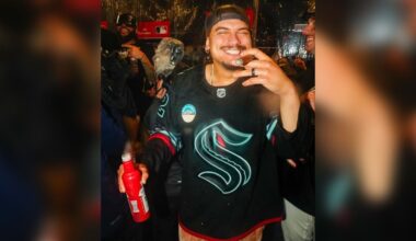 MLB’s Naylor rocks Kraken jersey during Mariners' postgame celebration