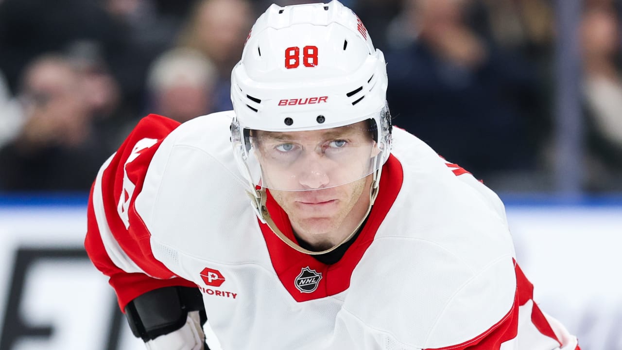 NHL Status Report: Kane out for Red Wings with upper-body injury