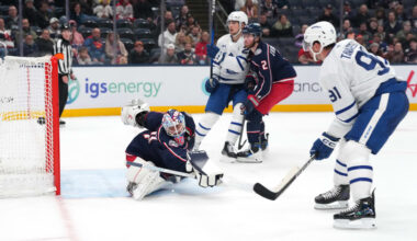 Tavares scores 500th career goal in Maple Leafs loss to Blue Jackets