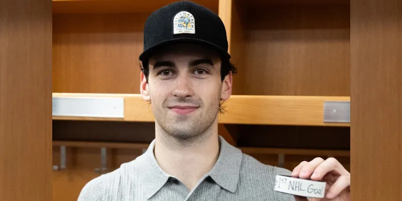 NL's Ryan Greene Notches First NHL Goal For Chicago Blackhawks