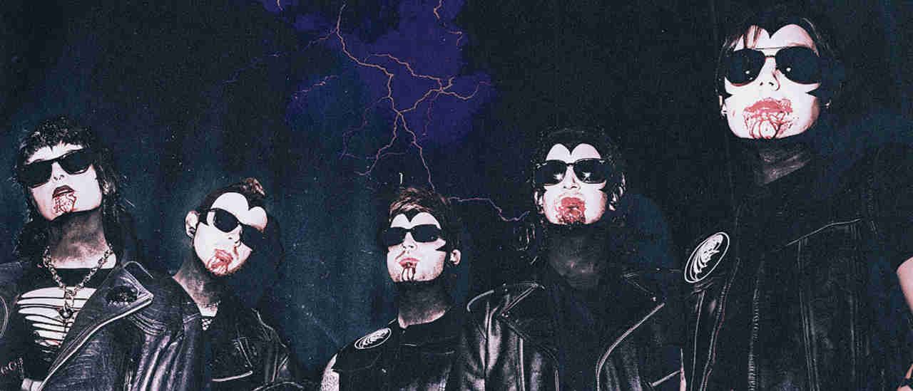 Creeper posing for a photograph while covered in blood