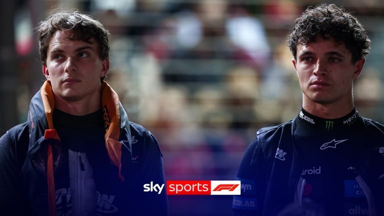 #81 Oscar Piastri (AUS, McLaren F1 Team), #4 Lando Norris (GBR, McLaren F1 Team), F1 Grand Prix of Singapore at Marina Bay Street Circuit on October 5, 2025 in Singapore, Singapore.