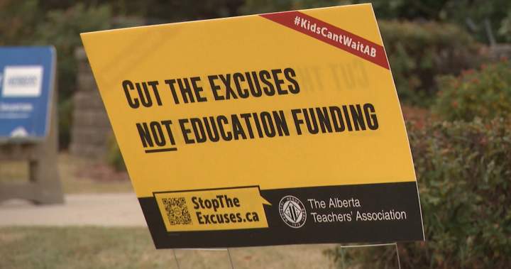 As Alberta teachers strike looms, both sides in the dispute say its up to the other to restart talks