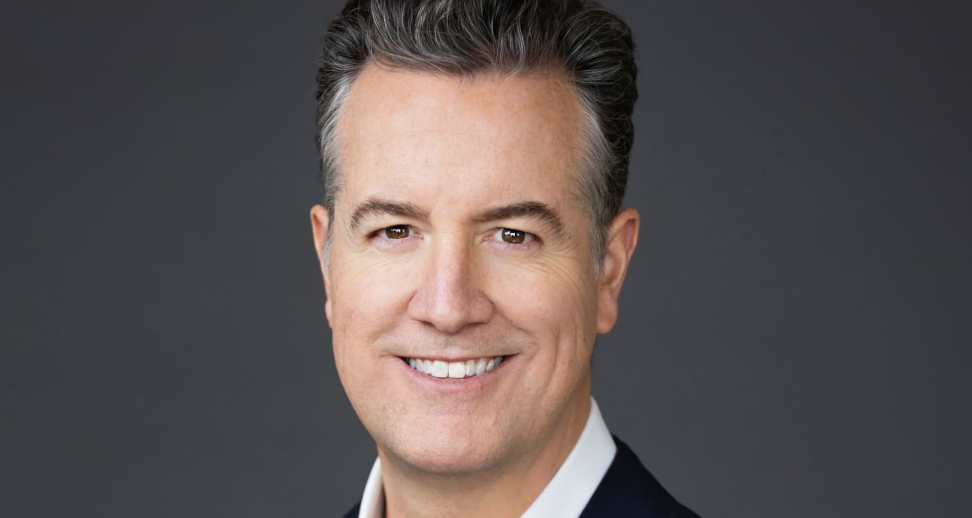 Coursera CEO's top tips for grads to stay competitive as AI takes jobs