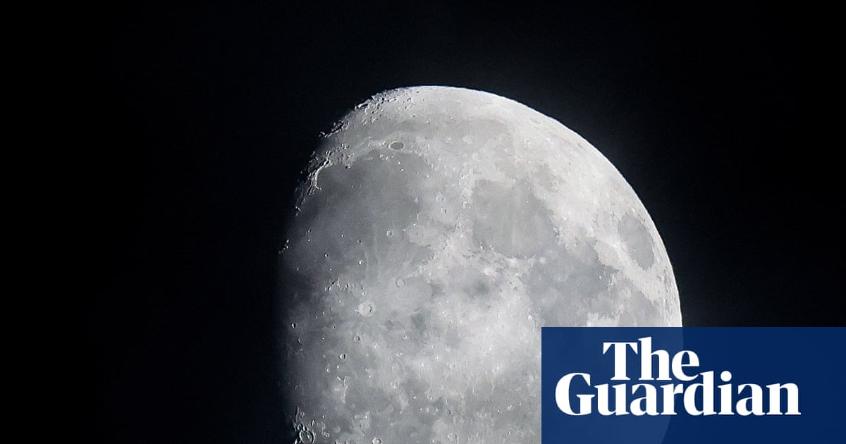 Starwatch: beautiful contrast as silver glow of moon passes Saturn’s golden light | Space