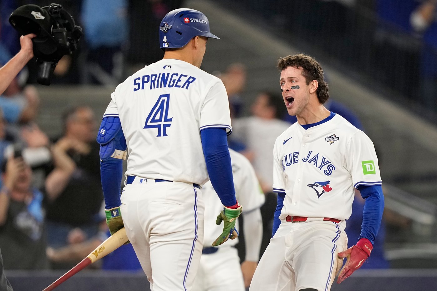 Blue Jays’ Clement dismisses post-season hits record after World Series loss
