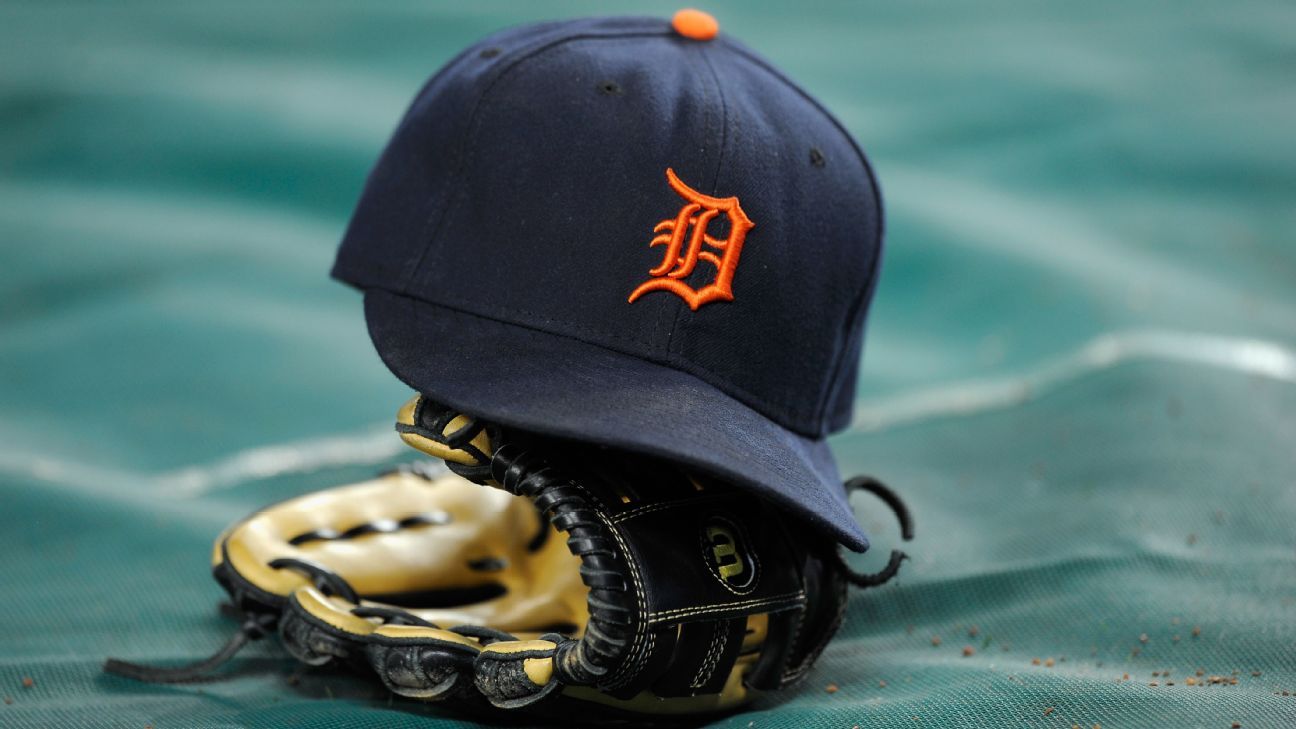 Tigers decline 2026 options on Paul Sewald, Jose Urquidy