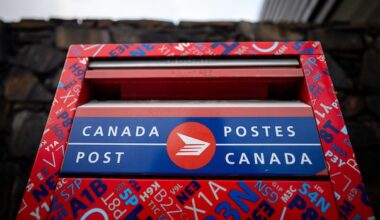 Canada Post submits overhaul plan to the federal government