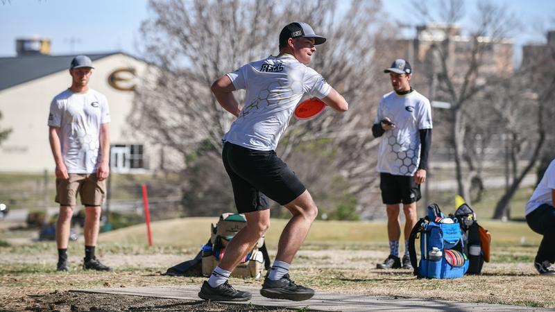 Sweep of Singles Titles for Emporia State Disc Golf at Mid-American Regional Championship
