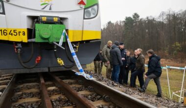 2 Ukrainians working for Russia suspected of being involved in railway blast, Polish PM says