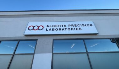Alberta's bid to privatize lab services wasted more than $100M: auditor general