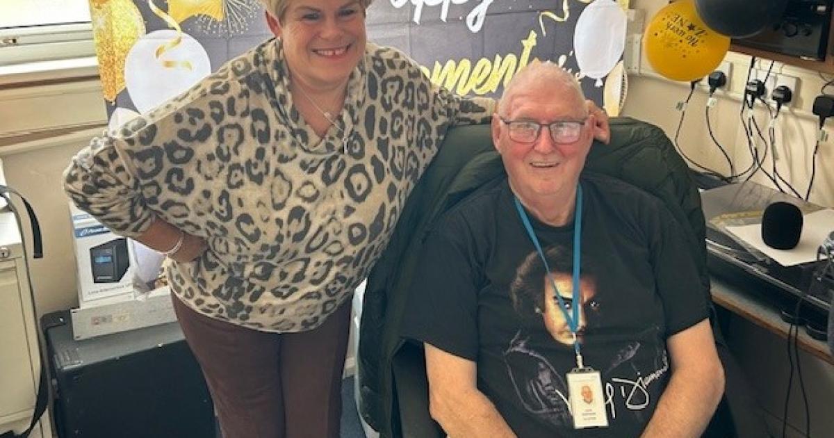 Blackburn hospital radio volunteer hosts final radio show