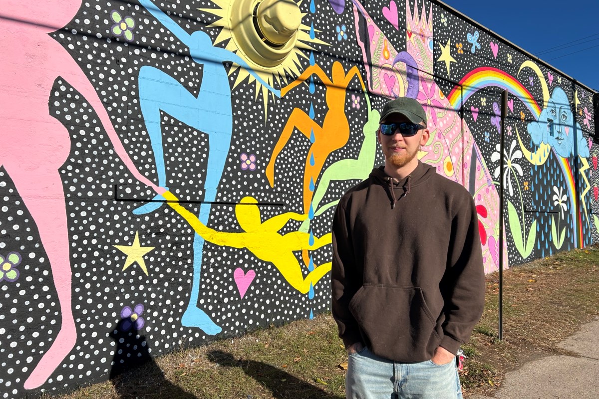 Mural brings the beauty of the waterfront to North Bay's downtown