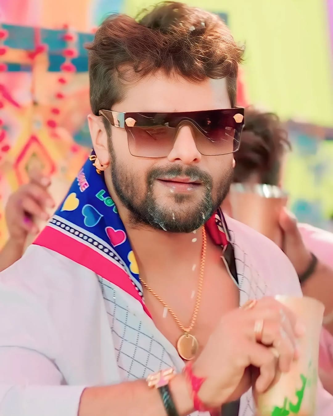 Over the years, Khesari has appeared in over 100 Bhojpuri films and performed more than 5,000 songs. His journey is nothing short of inspiring.