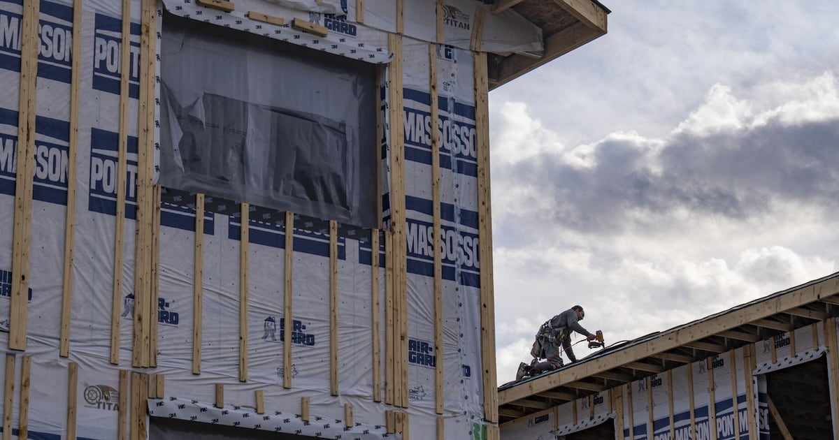 CMHC reports annual pace of housing starts dropped 17 per cent