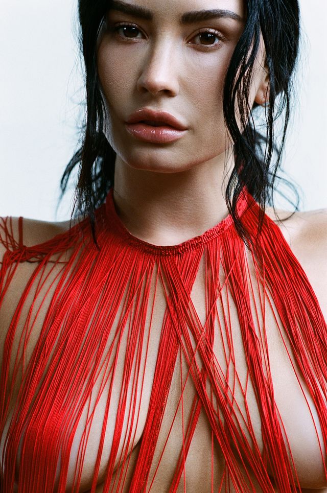 Demi Lovato’s ‘It’s Not That Deep’ debuts at No. 9 on the Billboard 200 chart » // MELODIC Magazine