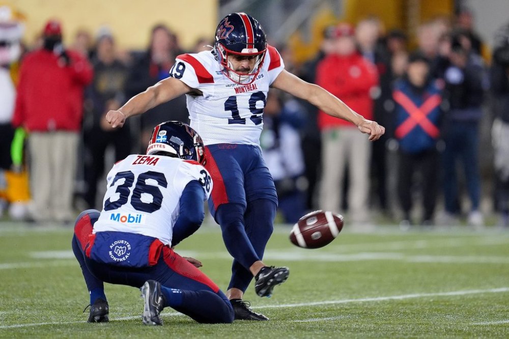 Montreal Alouettes kicker Jose Maltos Diaz (19) kicks the game winning field goal during second half CFL eastern final football action against the Hamilton Tiger-Cats, in Hamilton, Ont., Saturday, Nov. 8, 2025. THE CANADIAN PRESS/Frank Gunn