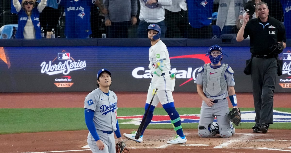 Bichette, Schwarber, Tucker among 137 who become free agents