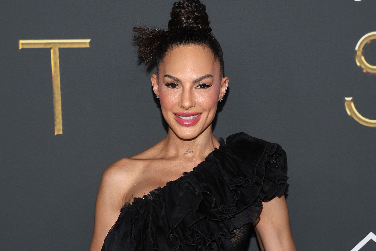 Amanza Smith Says She's Slept with 'So Many' of Her Kids' 'Uncles'