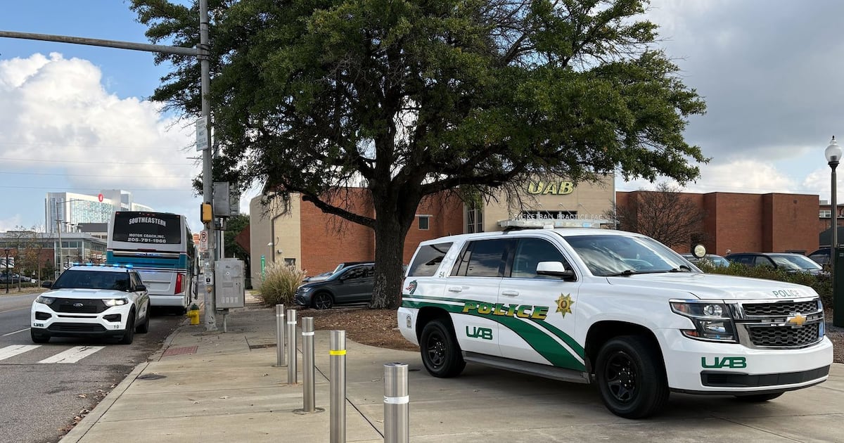 UAB football player accused of stabbing two teammates before game