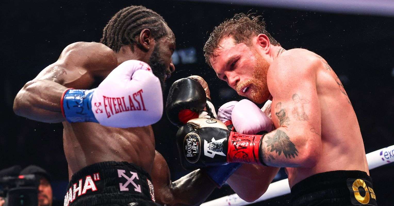 Canelo Sums Up Terence Crawford’s Boxing Ability In Just 3 Words