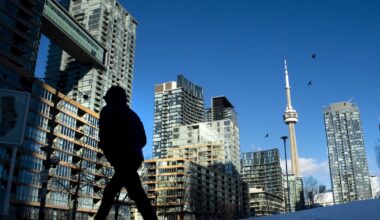Canadian mortgage delinquency rate falls for first time in three years: CMHC