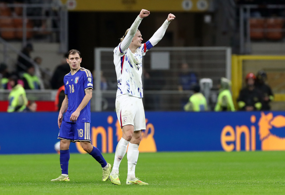 MILAN, ITALY - NOVEMBER 16: Erling Haaland of Norway celebrates after scoring his team's second goal during the FIFA World Cup 2026 qualifier match between Italy and Norway at San Siro Stadium on November 16, 2025 in Milan, Italy. (Photo by Marco Luzzani/Getty Images)