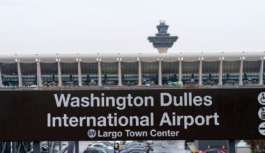 18 people sent to the hospital after mobile lounge crashes at Washington D.C.-area airport - CTV News