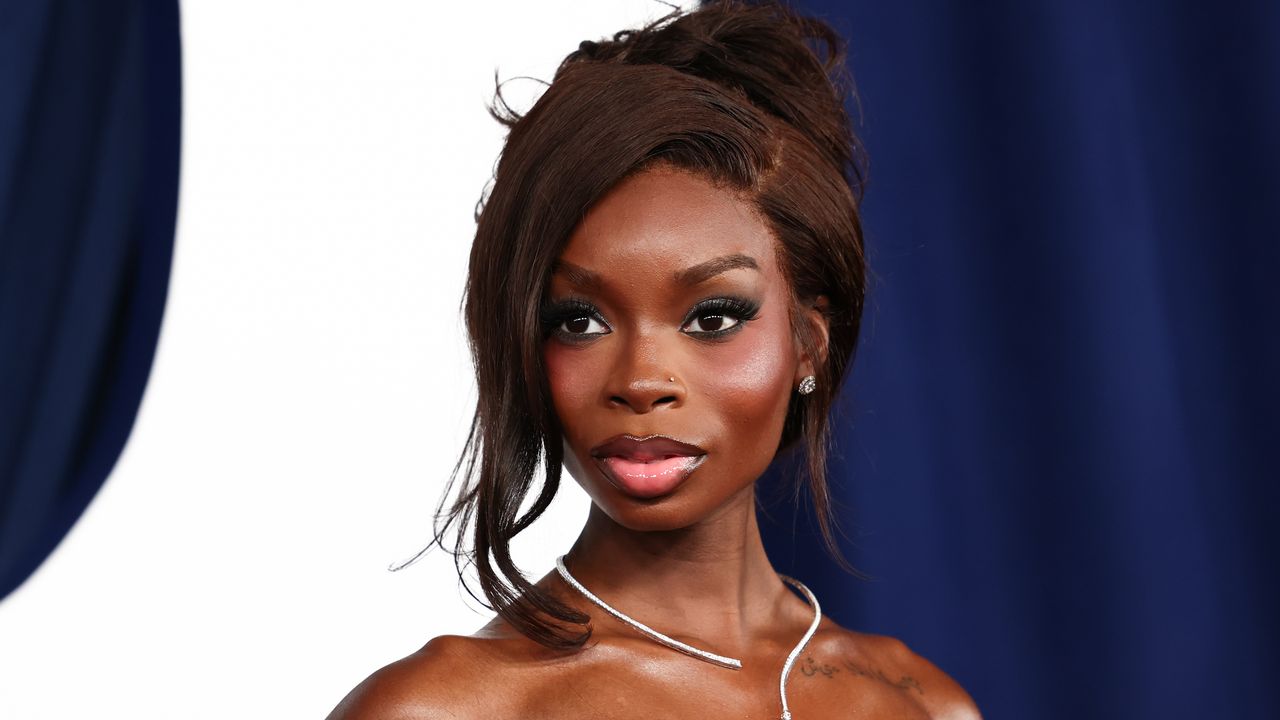 Olandria Carthen Ushers In a Winter 2025 Color Trend at Glamour’s Women of the Year Awards