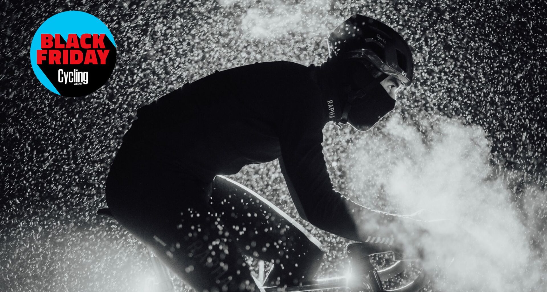 I bought this Rapha Classic jersey 17 years ago I still love it and the merino is amazing — you can buy the same one on this Black Friday Deal at 25% off and you simply must