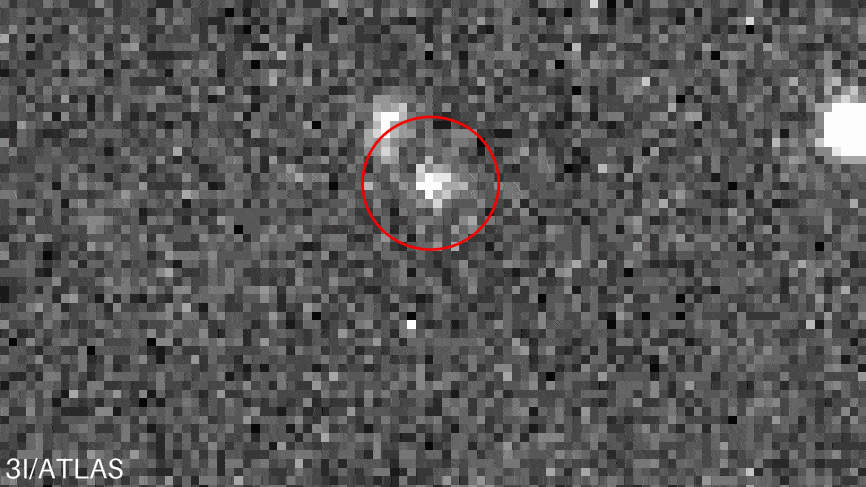 Looped video footage showing the location of the comet in a moving starscape