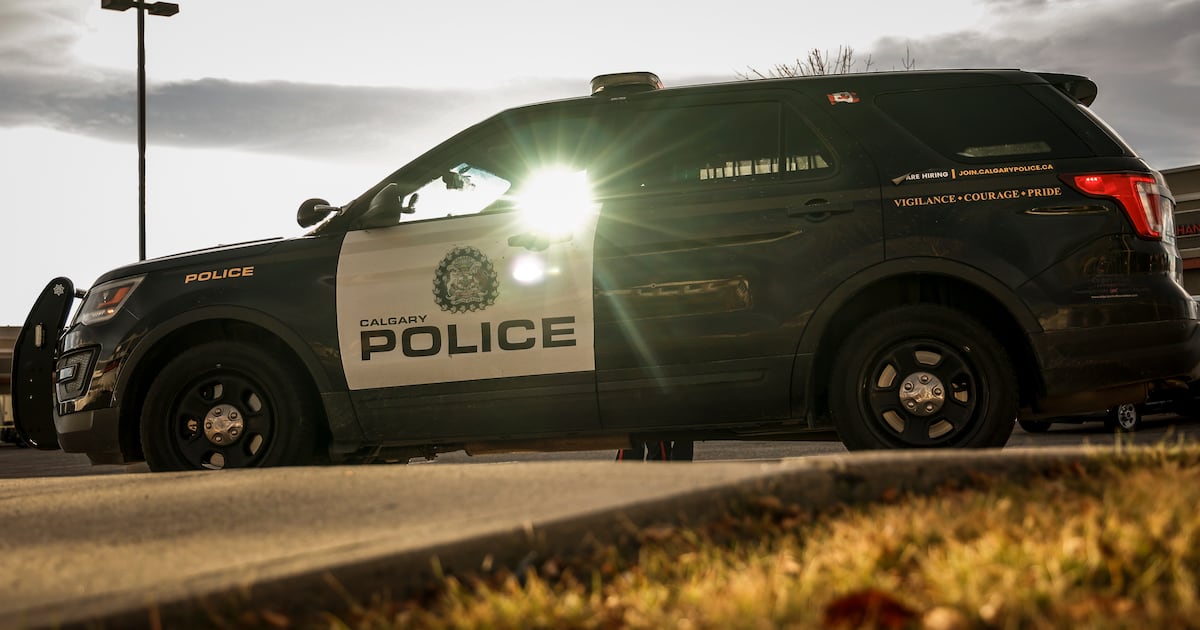 Suspect arrested after stolen car driven wrong way on Deerfoot Trail, Crowchild Trail - CTV News