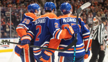 Oilers' Bouchard bounces back quickly to net OT winner vs. Blackhawks