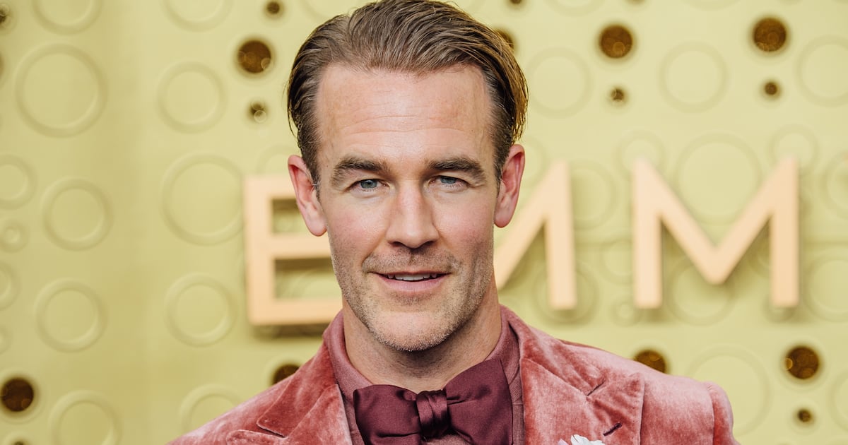 Bob Ross Paintings Fetch Eye-Watering Amount at Auction - The Daily Beast