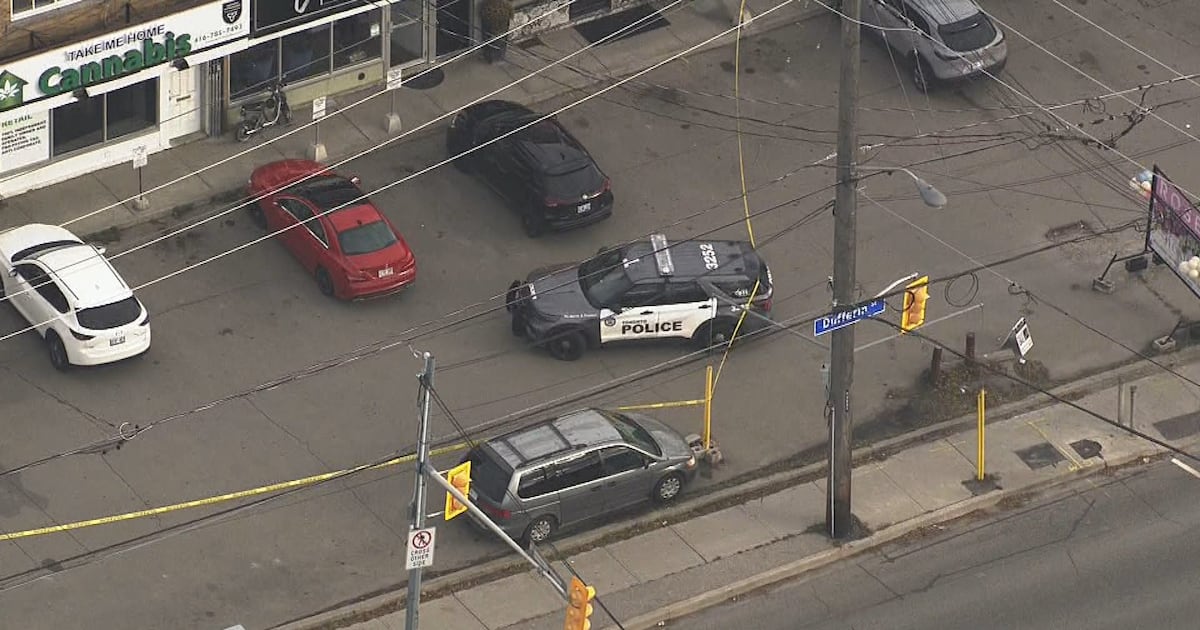 Victim found with stab wounds, suspect fled police say