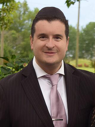 אילן קורנבלום, מומחה לאוכל כשר