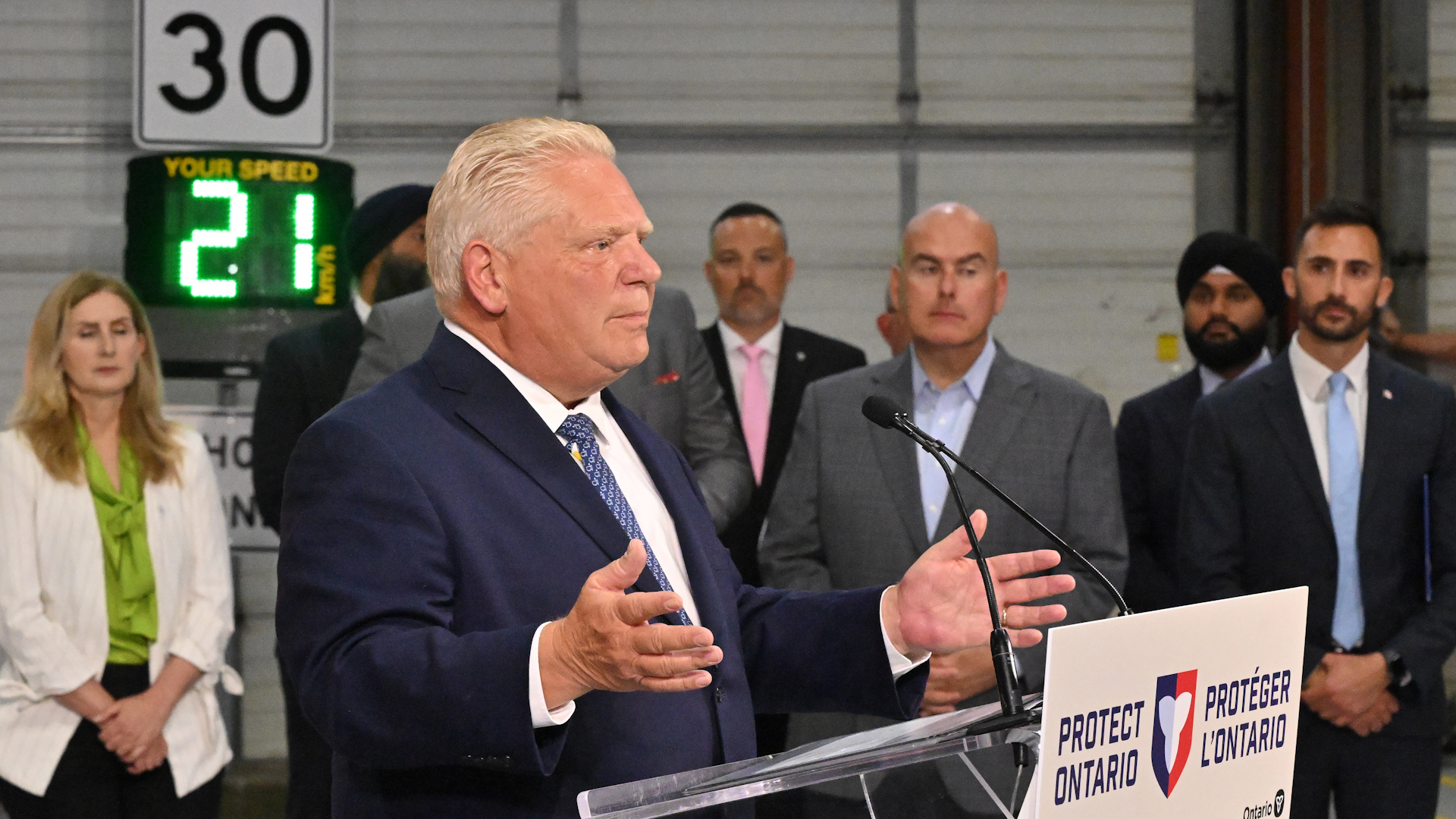 Click to play video: 'Ontario minister vehicles caught speeding as Ford looks to remove cameras'