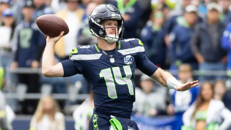 What channel is Commanders vs. Seahawks on? Schedule, time, live stream to watch 'Sunday Night Football' in Week 9 image