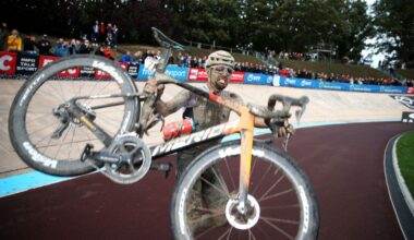 ROUBAIX, FRANCE - OCTOBER 03: Sonny Colbrelli of Italy and Team Bahrain Victorious covered in mud celebrates winning in the Roubaix Velodrome - V&eacute;lodrome Andr&eacute; P&eacute;trieux after the 118th Paris-Roubaix 2021 - Men's Eilte a 257,7km race from Compi&egrave;gne to Roubaix / #ParisRoubaix / on October 03, 2021 in Roubaix, France. (Photo by Etienne Garnier - Pool/Getty Images)