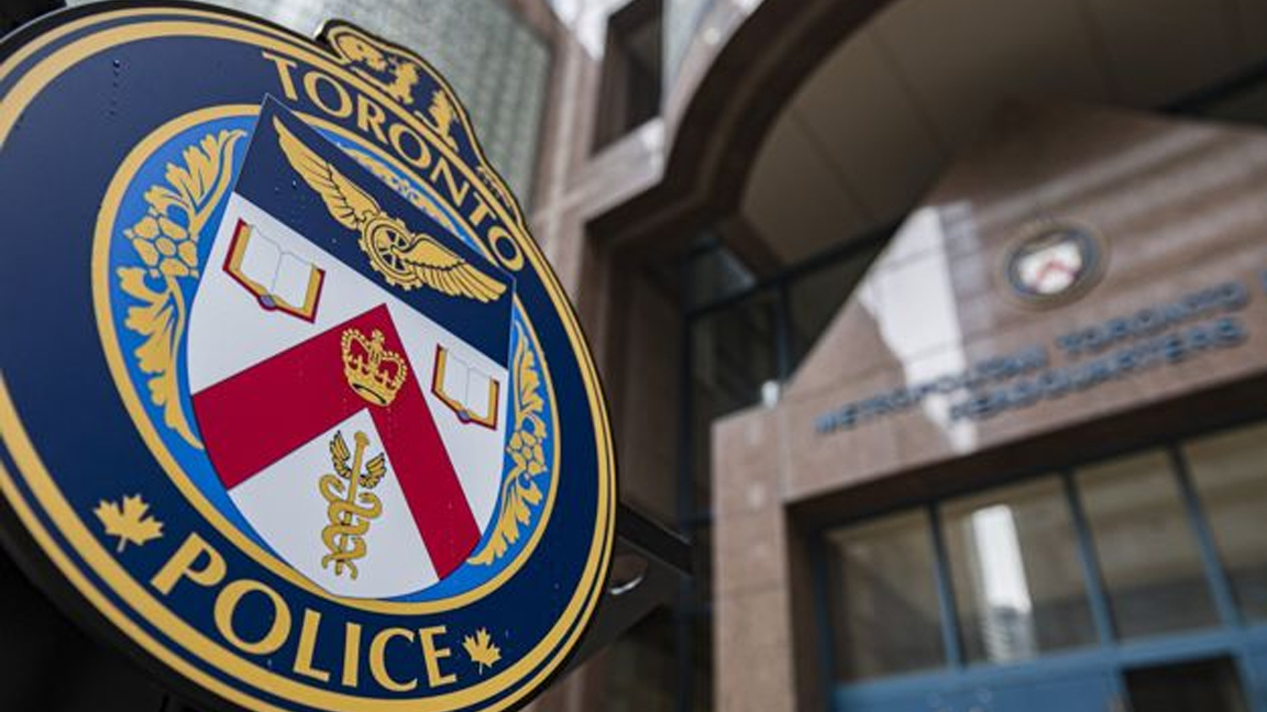 Toronto police officer charged after allegedly causing 2 crashes while chasing stolen vehicle