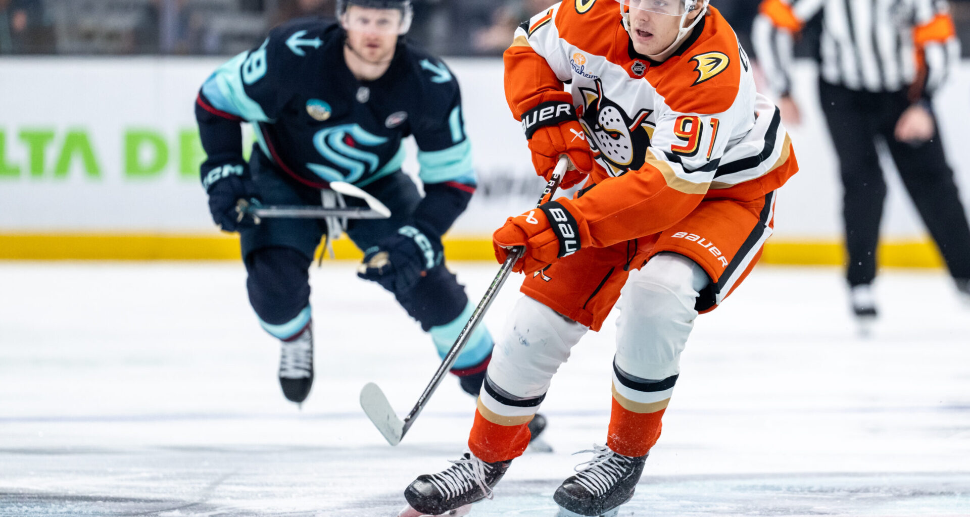 Hold-or-Trade Leo Carlsson, Matthew Schaefer, and Tristan Jarry – November 4 – DobberHockey