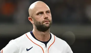 MLB insider reveals Astros' infield plan for Christian Walker, Isaac Paredes image