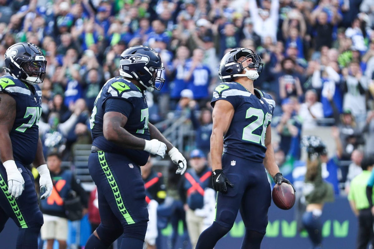 Seahawks earning the right to call themselves elite, and they might be getting better