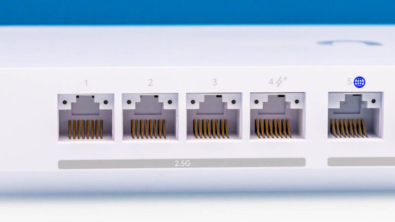 UniFi Cloud Gateway Fiber 2.5G Ethernet Ports 1