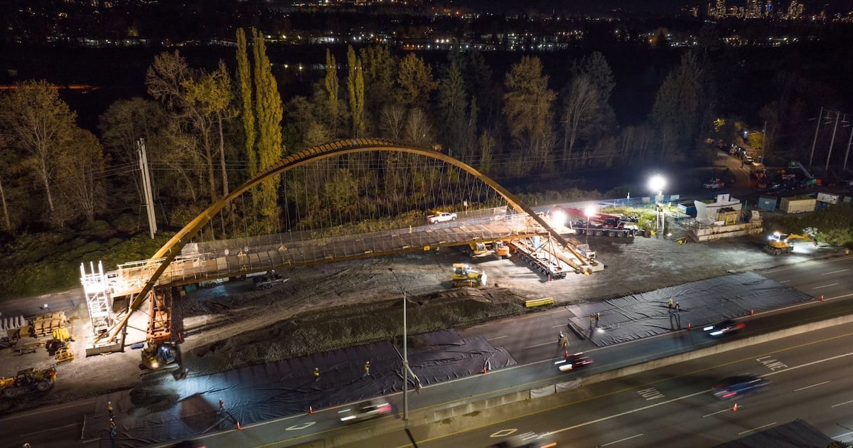 Video shows 400-tonne overpass being installed on B.C. highway - CTV News
