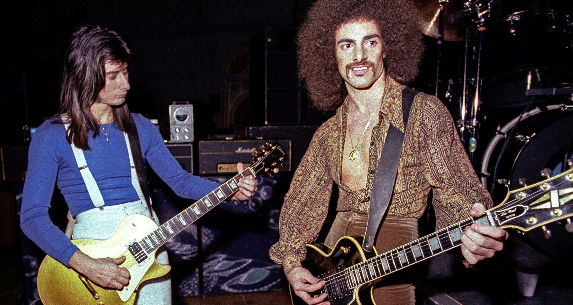 What you never noticed about Journey's "Don't Stop Believin'"